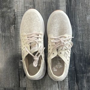 New Sperry Sport